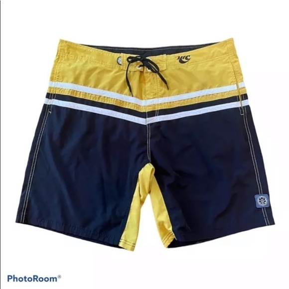 HIC Hawaiian Island Sz 42 Stretch Board Shorts - Picture 1 of 8